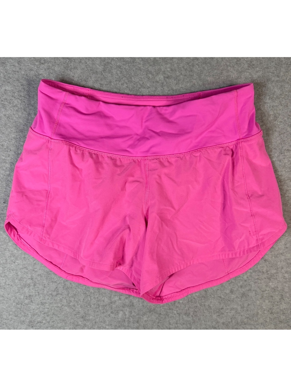 Lululemon Speed Up Shorts Size 4 / 4” inseam Pink